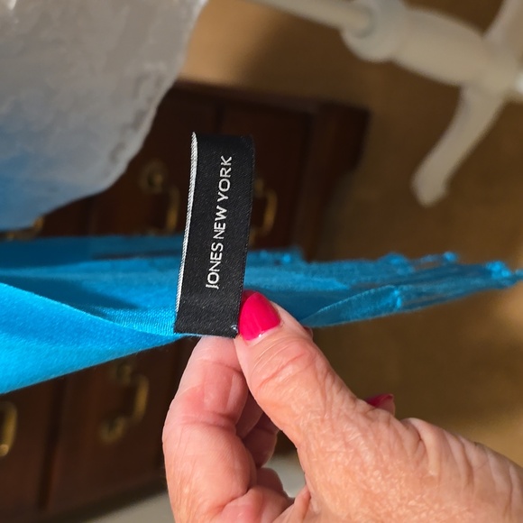 Turquoise Wrap - Picture 3 of 4